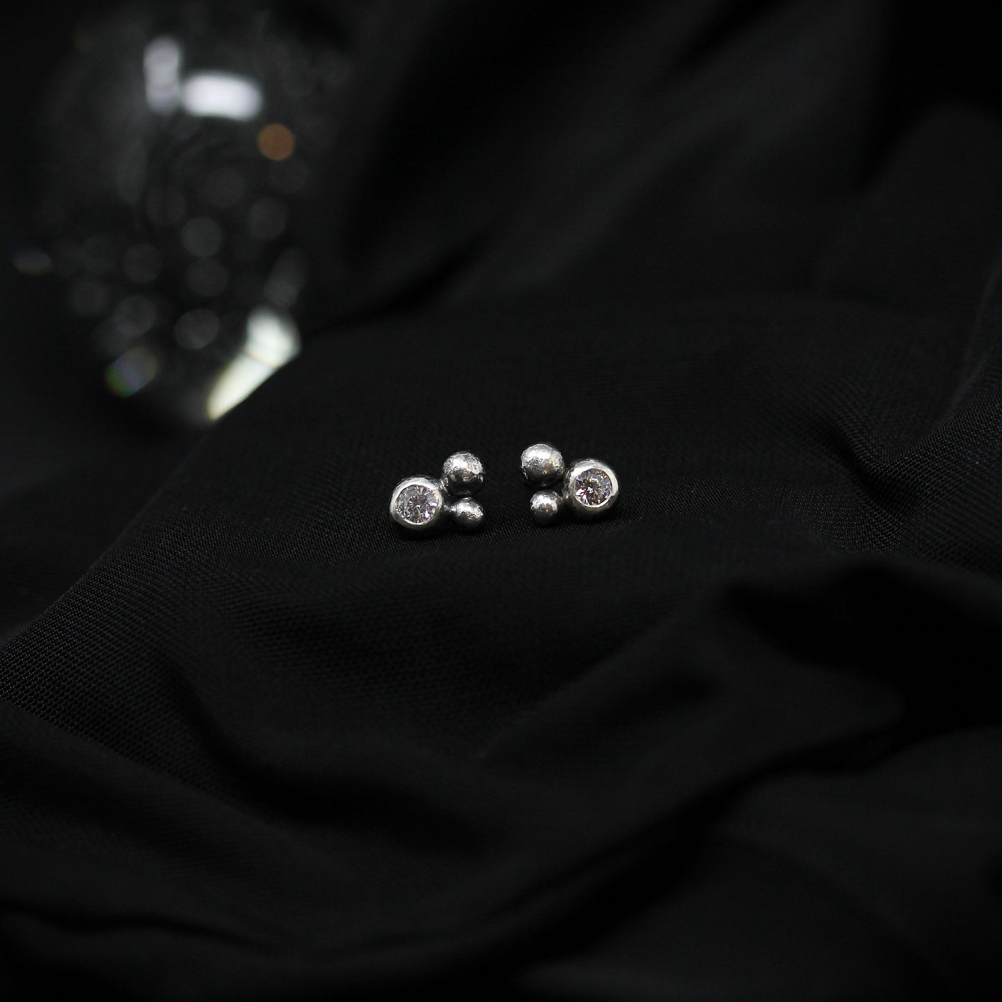 Pebble Cluster Studs