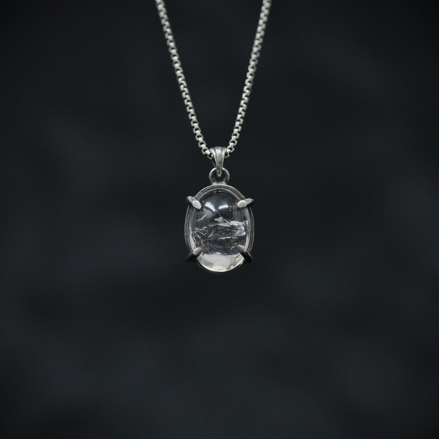 Pronged Enhydro Necklace