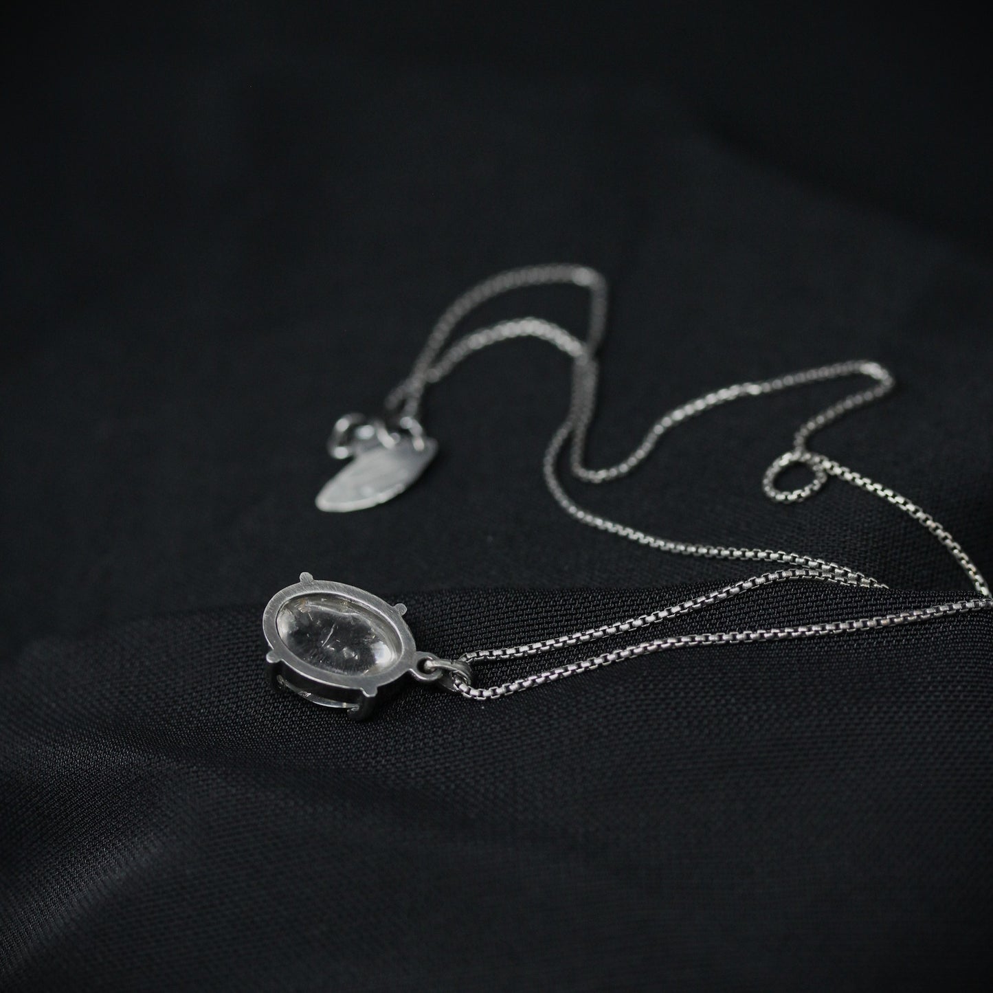 Pronged Enhydro Necklace