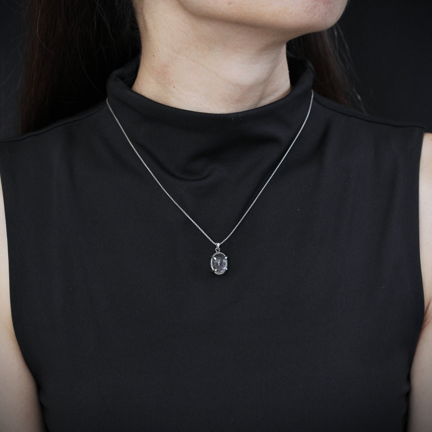 Pronged Enhydro Necklace