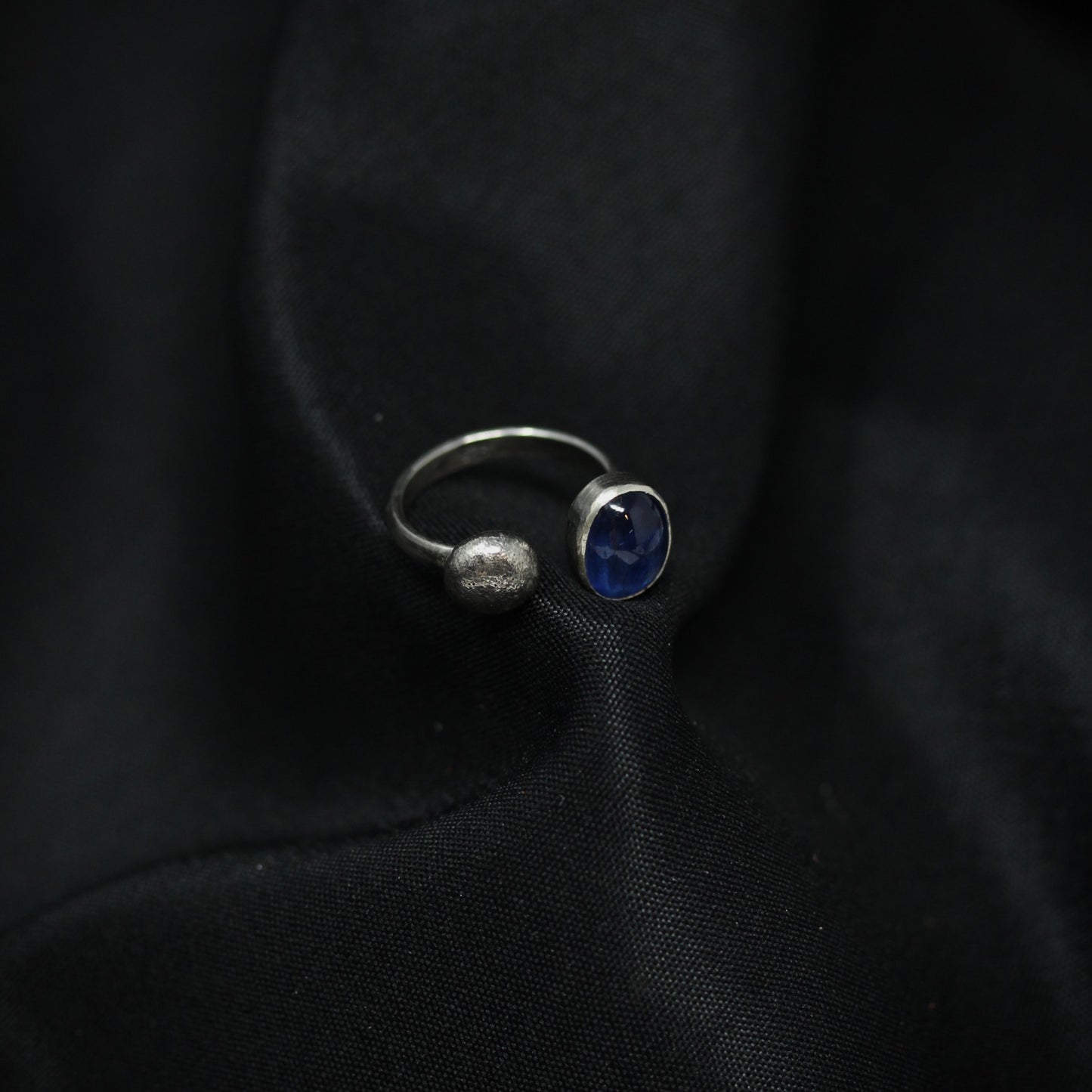 Kyanite Pebble Ring