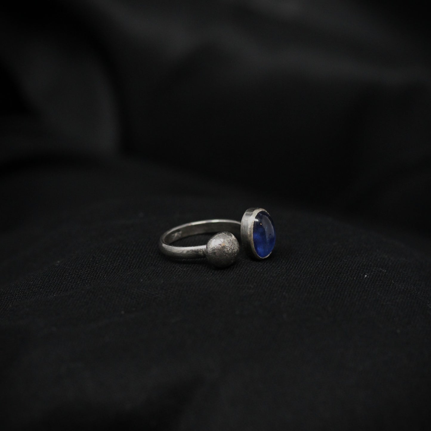 Kyanite Pebble Ring
