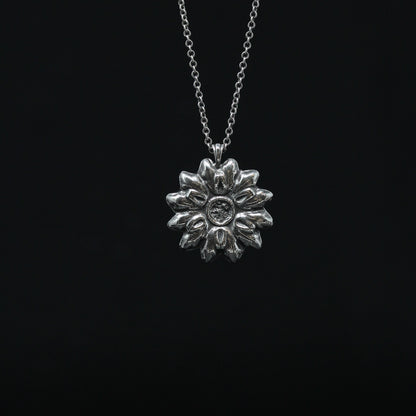 Marisa's Flower Necklace