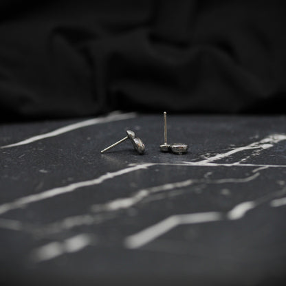 Pebble Cluster Studs