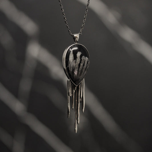 Spiked Chrysanthemum Necklace