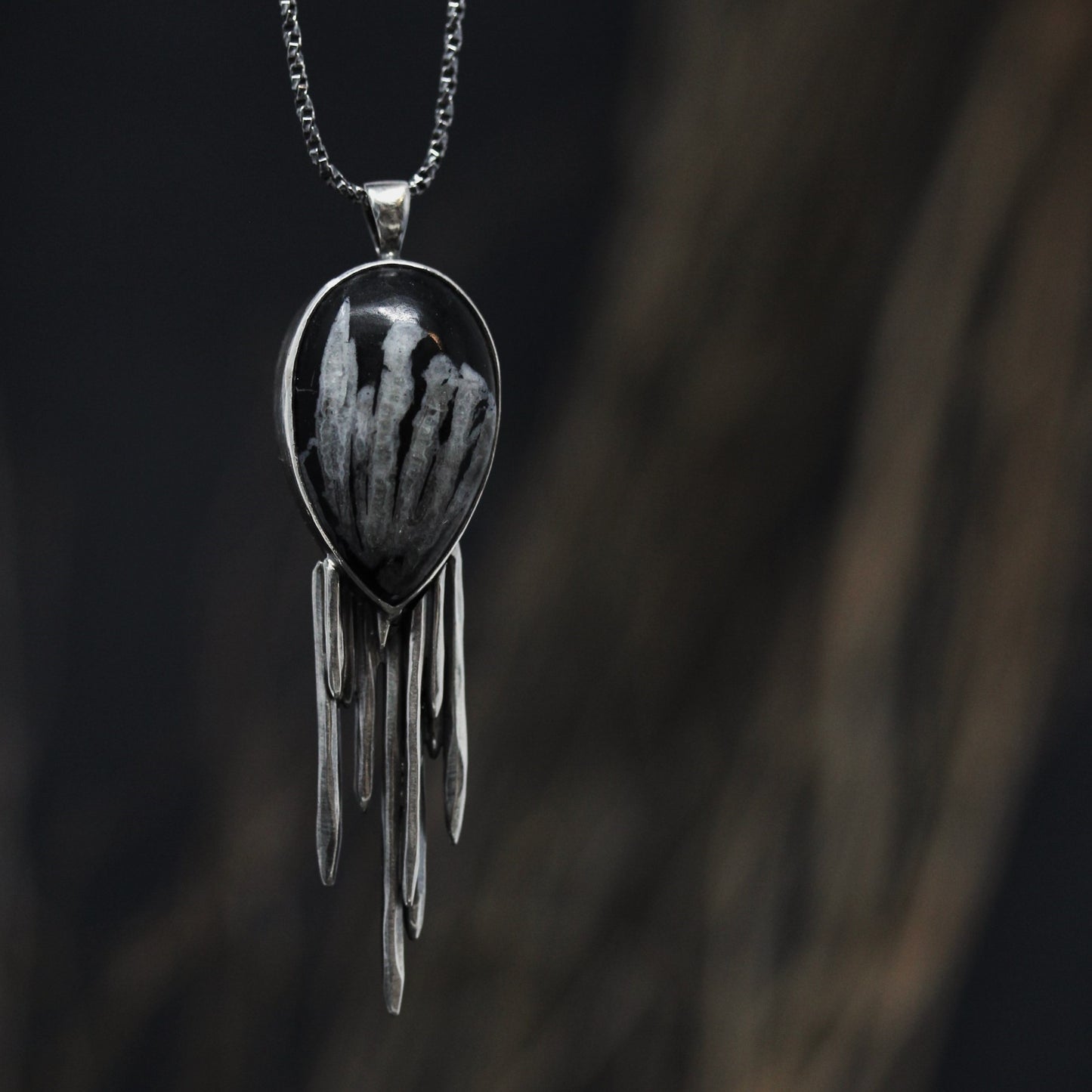 Spiked Chrysanthemum Necklace