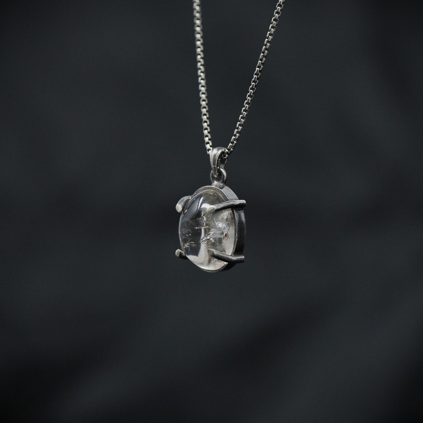 Pronged Enhydro Necklace
