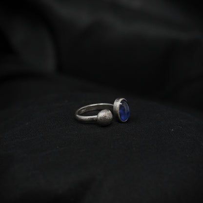 Kyanite Pebble Ring